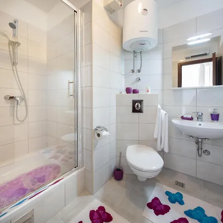 Free Private Garage 公寓 斯普利特