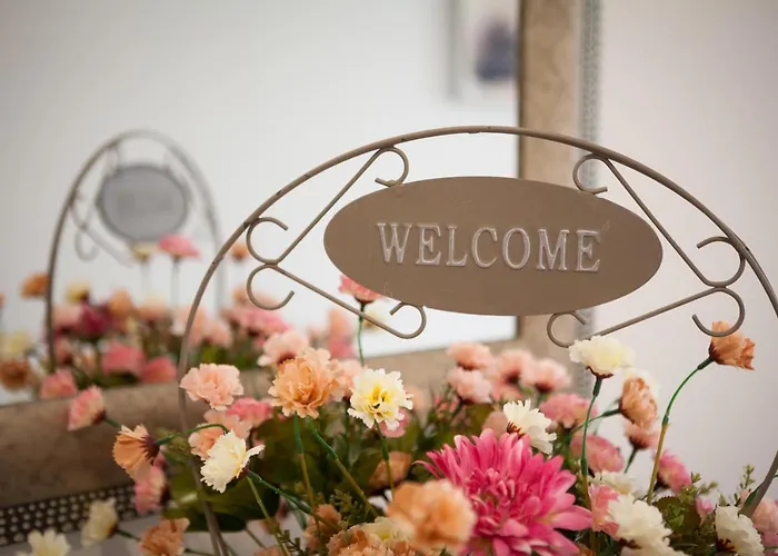 Free Private Garage Appartement